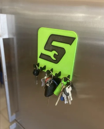 Snap magnetic key - , holder