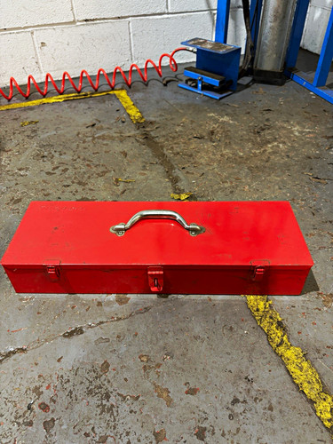 Snap red metal tool - metal,