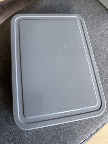 Grey rectangular plastic lunch - grey,